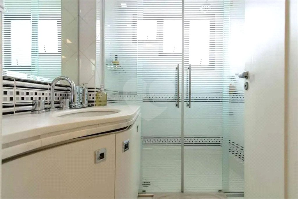 Apartamento à venda com 4 suítes em Vila Clementino, São Paulo, SP