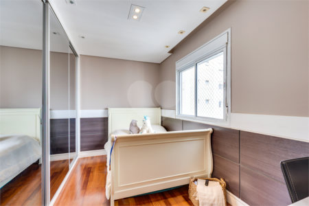 Apartamento à venda com 4 suítes em Campo Belo, São Paulo, SP