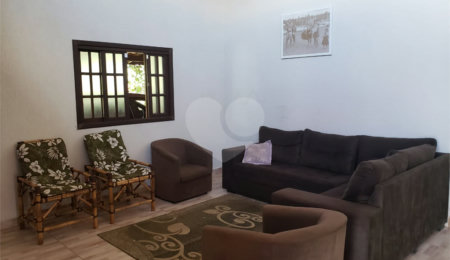 Chácara à venda com 4 quartos, sendo 3 suítes,  em Jundiaquara, Araçoiaba da Serra, SP
