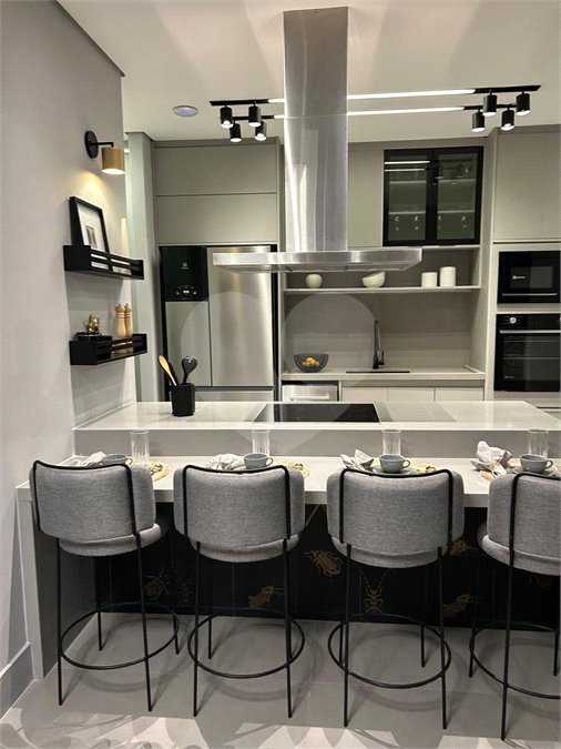 Apartamento à venda com 3 suítes em Parque Residencial Aquarius, São José dos Campos, SP