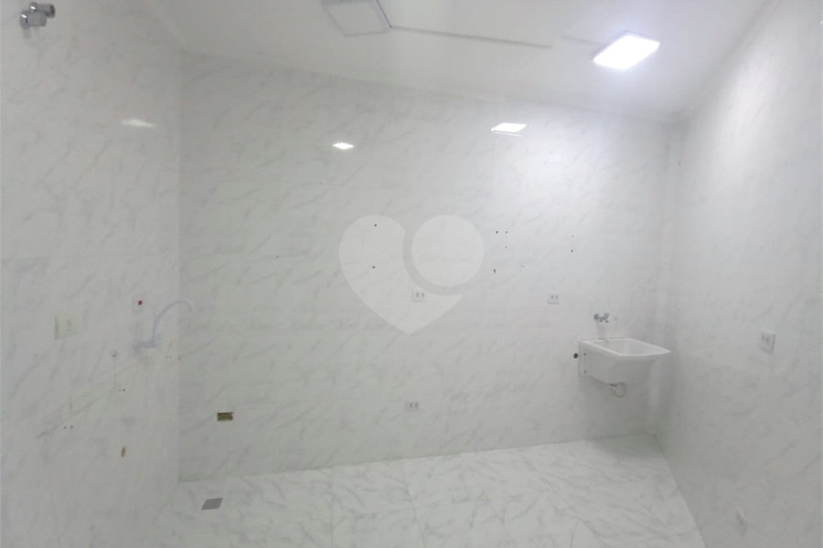 Sobrado à venda com 4 quartos, sendo 1 suíte, em Tremembé, São Paulo, SP