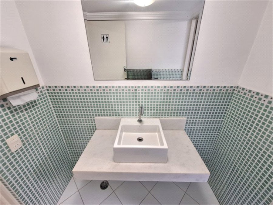 Sala à venda em Vila Mariana, São Paulo, SP