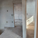 Sobrado em construção no Jardim de Cresci .