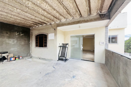 Casa à venda com 3 quartos em Campo Grande, Rio de Janeiro, RJ