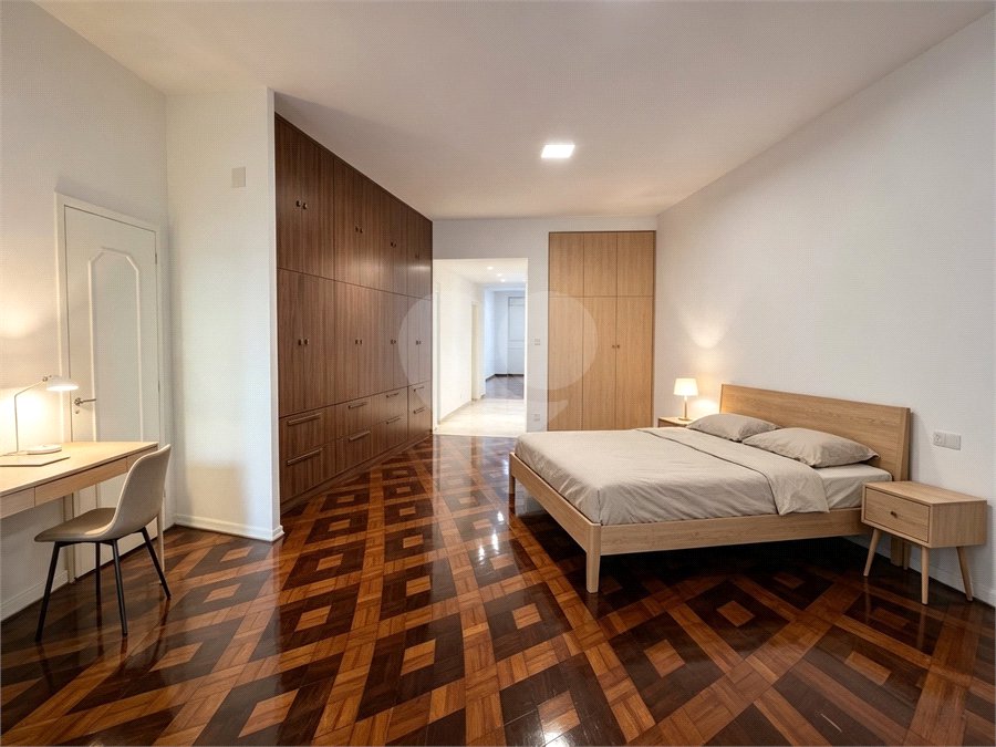 Apartamento à venda com 3 quartos, sendo 1 suíte, em Copacabana, Rio de Janeiro, RJ