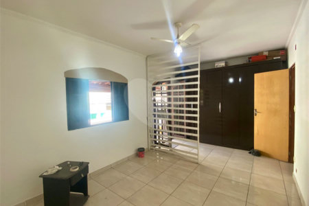 Casa à venda com 3 quartos em Vila Rosália, Guarulhos, SP