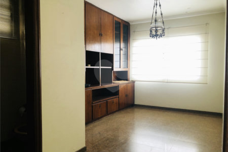 Sobrado à venda com 4 quartos, sendo 1 suíte, em Santana, São Paulo, SP