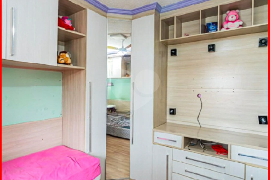 Sobrado à venda com 3 quartos, sendo 1 suíte, em Jaraguá, São Paulo, SP