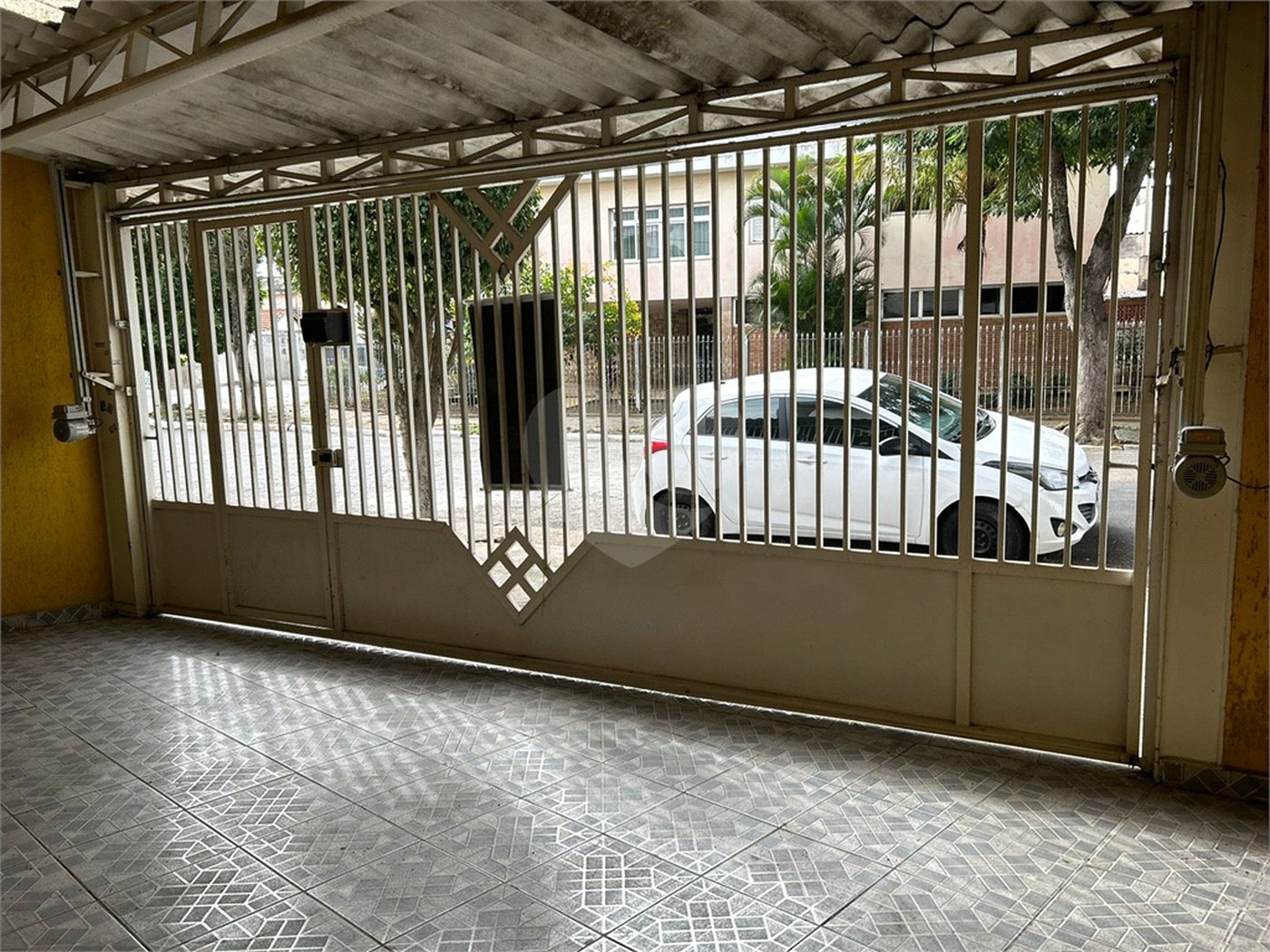 Casa Térrea à venda com 2 quartos, sendo 1 suíte, em Parque Edu Chaves, São Paulo, SP