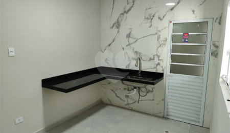 Casa à venda com 4 quartos, sendo 1 suíte,  em Jardim América, São José dos Campos, SP