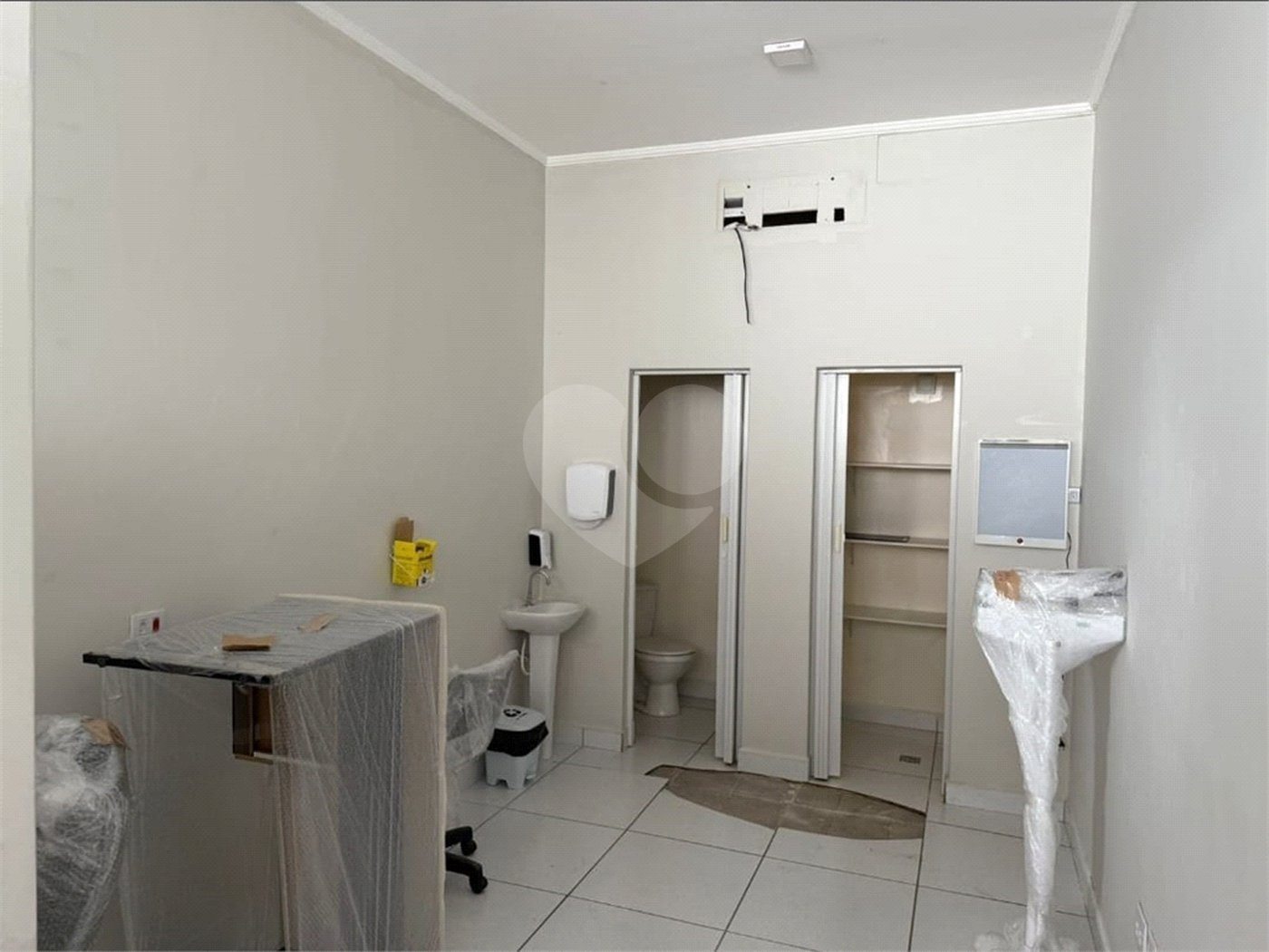 Ponto Comercial 1.400M² - Pronto para Uso – Ideal para Clínicas, Centros de Especialidades ou Hospitais de Pequeno Porte