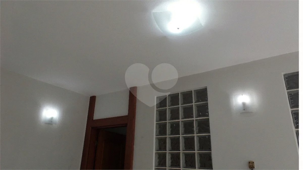 Casa Reformada com 3 Dormitórios (1 Suíte) Próxima ao Aeroporto de Congonhas
