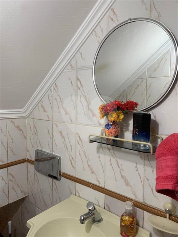 Sobrado à venda com 3 quartos, sendo 1 suíte,  em Vila Sabrina, São Paulo, SP