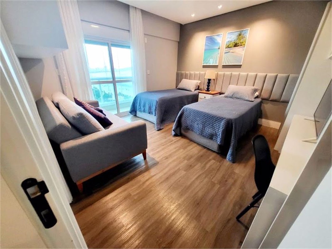 Apartamento Residencial à venda, Gonzaga, Santos - AP1684.