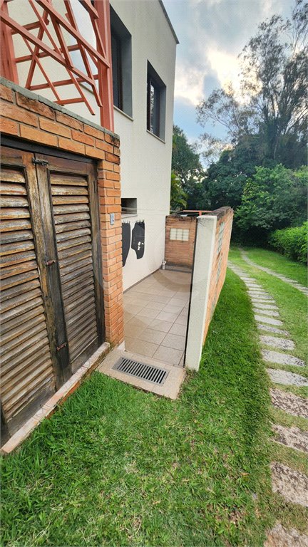 Chácara à venda com 4 quartos, sendo 3 suítes, em Pinheirinho, Vinhedo, SP