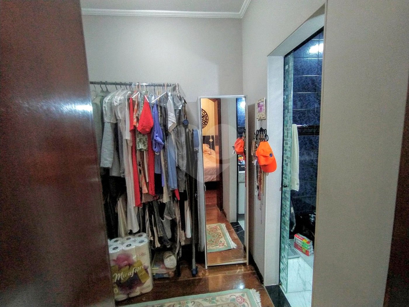 Sobrado à venda com 4 quartos, sendo 2 suítes, em Vila Paulicéia, São Paulo, SP