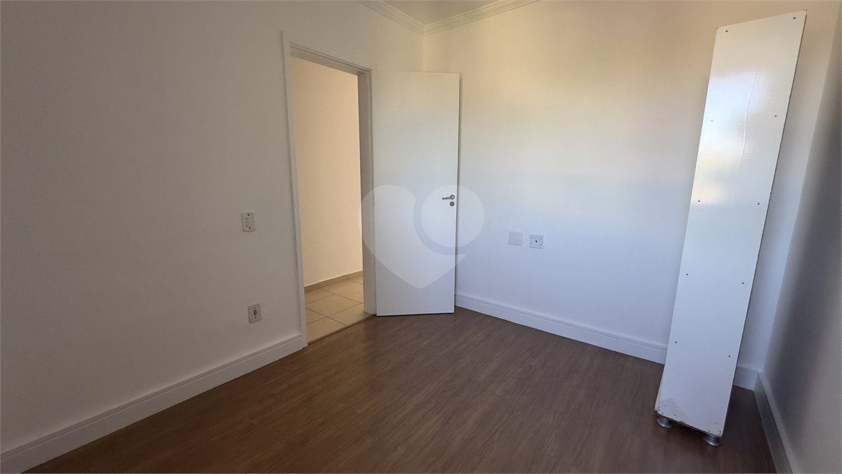 Apartamento à venda com 3 quartos, sendo 1 suíte, em Parque São Lourenço, Indaiatuba, SP