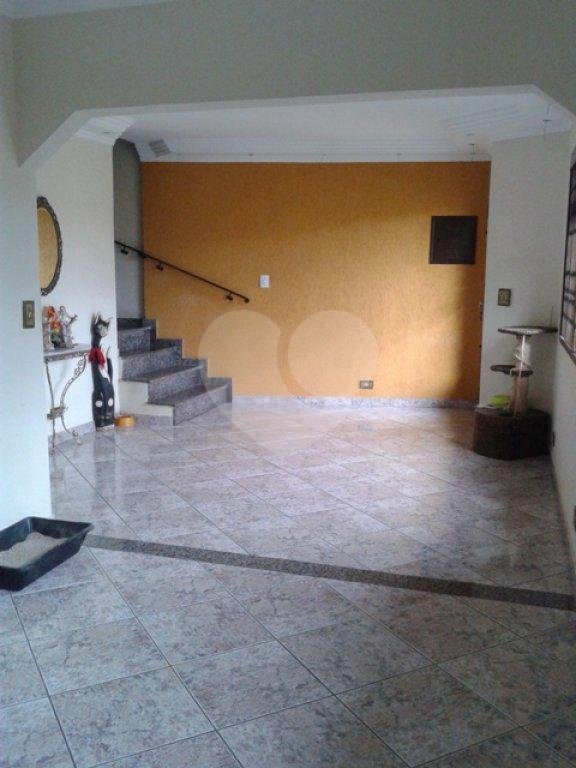 Sobrado à venda com 3 quartos, sendo 1 suíte, em Tremembé, São Paulo, SP
