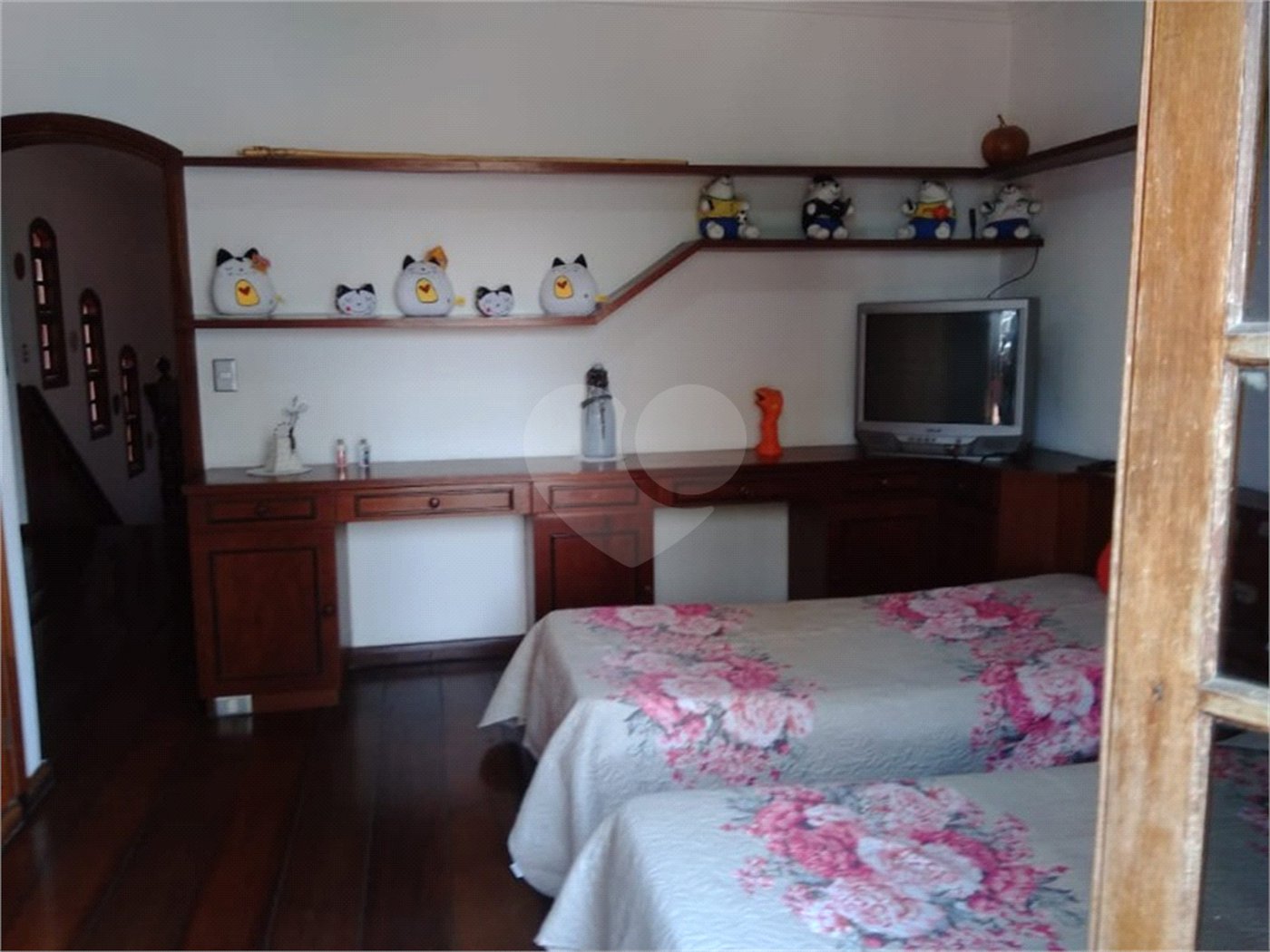 Sobrado à venda com 5 quartos, sendo 2 suítes, em Vila Rosália, Guarulhos, SP