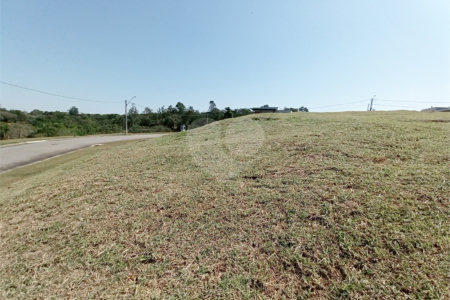 Terreno à venda no condomínio Campo de Toscana, Vinhedo - SP
