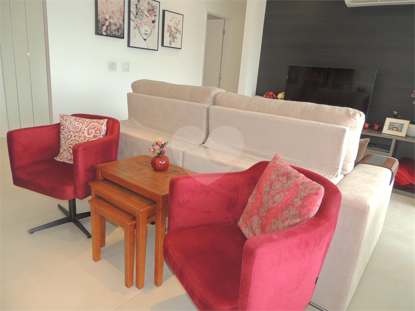 Apartamento para alugar com 2 quartos, sendo 1 suíte, em Chácara Santo Antônio, São Paulo, SP