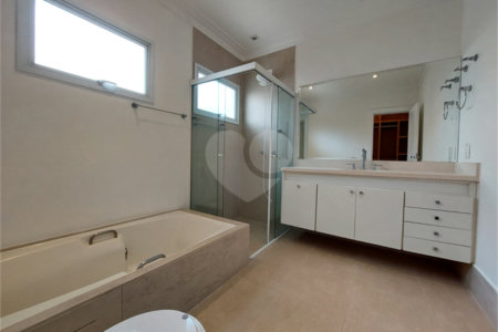 Casa à venda com 4 suítes no condomínio Residencial Morumbi, São Paulo - SP