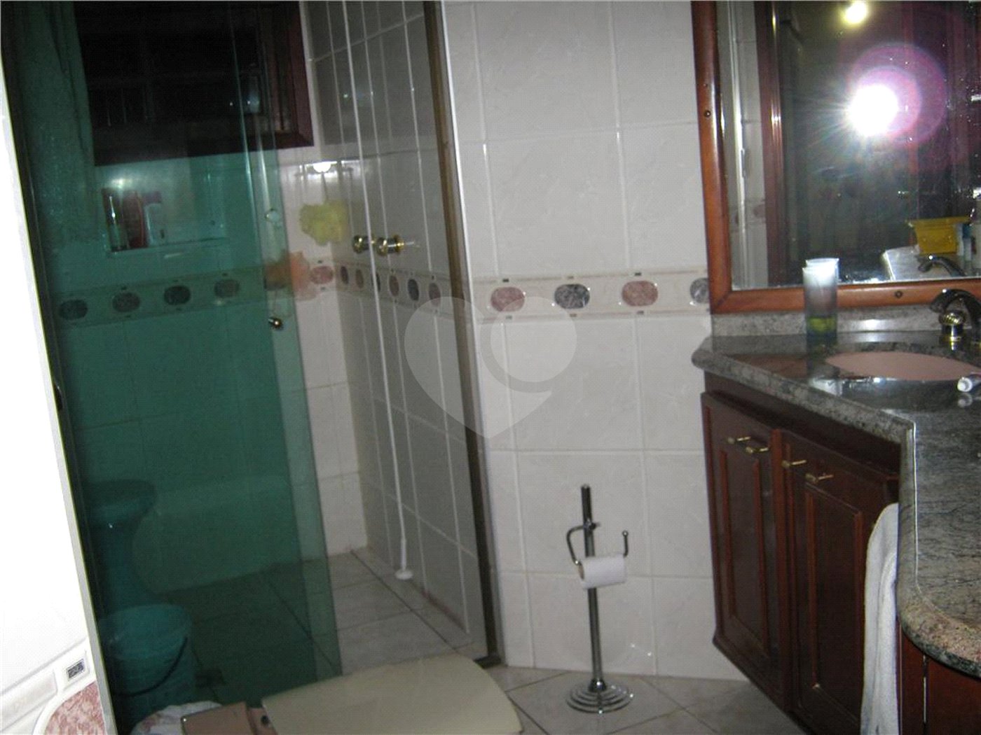 Casa à venda com 4 quartos, sendo 2 suítes, no condomínio Estância Marambaia, Vinhedo - SP