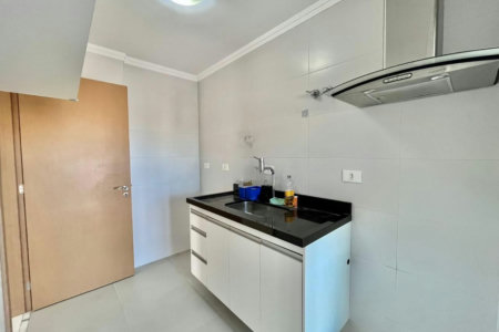 Apartamento com 2 dormitórios para alugar, 70 m² por R$ 5.900,00/mês - Boqueirão - Santos/SP