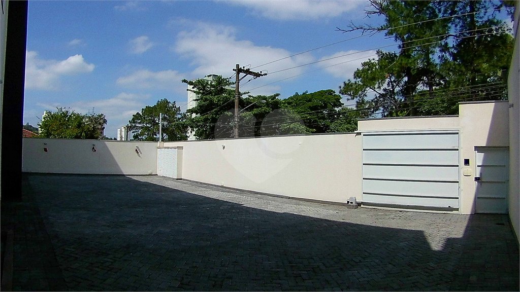 Casa para alugar com 4 suítes no condomínio Milenium, São Paulo - SP