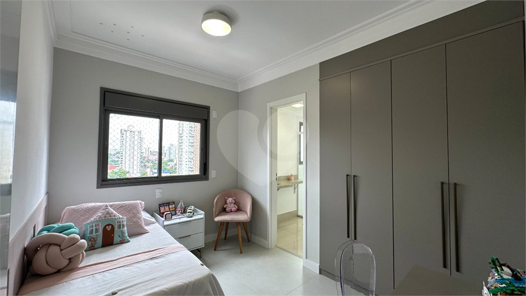 Apartamento à venda com 3 suítes em Jardim Prudência, São Paulo, SP