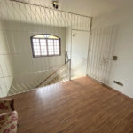 Casa à venda com 5 quartos, sendo 4 suítes, no condomínio Vilarejo Estoril, Mairiporã - SP