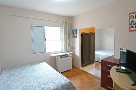 Casa à venda com 3 quartos, sendo 1 suíte,  no Centro, Vinhedo, SP