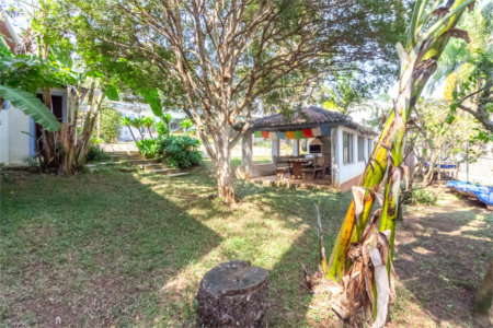 Casa à venda com 4 quartos, sendo 2 suítes, em Chácara Flora, São Paulo, SP
