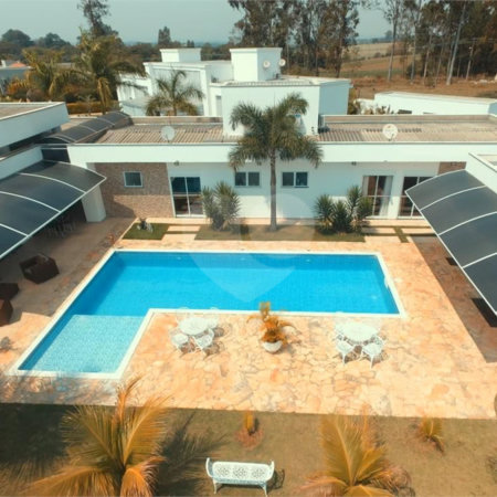 Casa à venda com 3 suítes no condomínio Village Ipanema I, Araçoiaba da Serra - SP