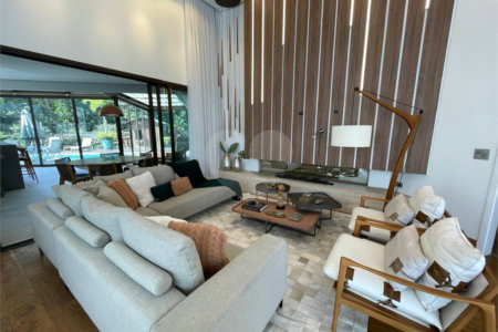 Casa à venda com 4 suítes no condomínio Aruã  Eco Park, Mogi das Cruzes - SP