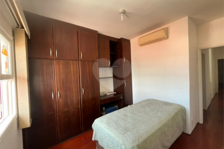 Casa à venda com 3 quartos, sendo 1 suíte,  em Alto Ipiranga, Mogi das Cruzes, SP