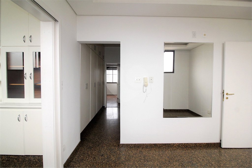 Apartamento à venda com 4 quartos, sendo 3 suítes, em Santo Amaro, São Paulo, SP