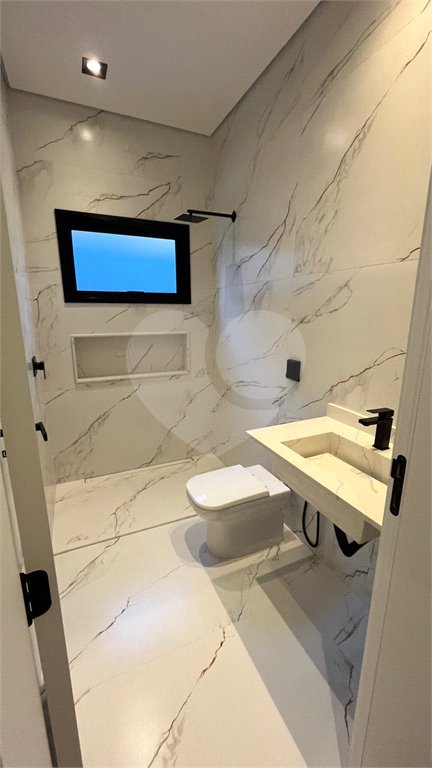 Casa à venda com 4 suítes no condomínio Residencial Granville, Atibaia - SP