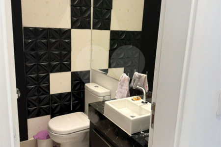 Apartamento à venda com 3 quartos, sendo 1 suíte, em Vila Andrade, São Paulo, SP