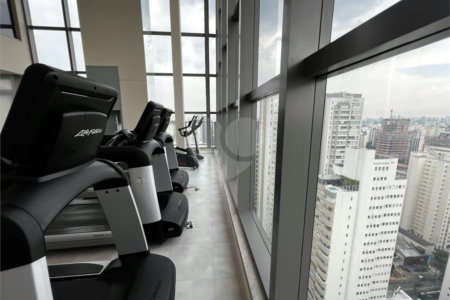 Apartamento à venda com 2 suítes em Indianópolis, São Paulo, SP