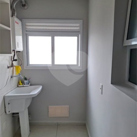 Apartamento para alugar com 2 quartos, sendo 1 suíte,  em Vila Suissa, Mogi das Cruzes, SP