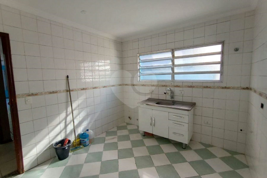 Casa à venda com 3 quartos, sendo 1 suíte, em Saúde, São Paulo, SP