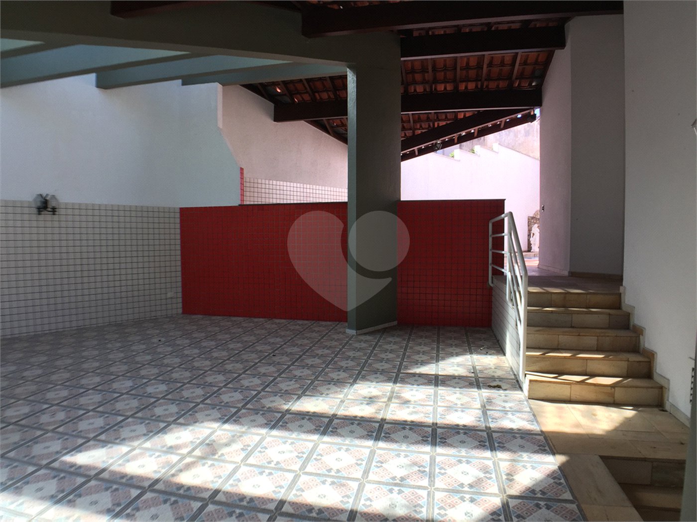 Casa à venda com 4 suítes no condomínio Estância Marambaia, Vinhedo - SP