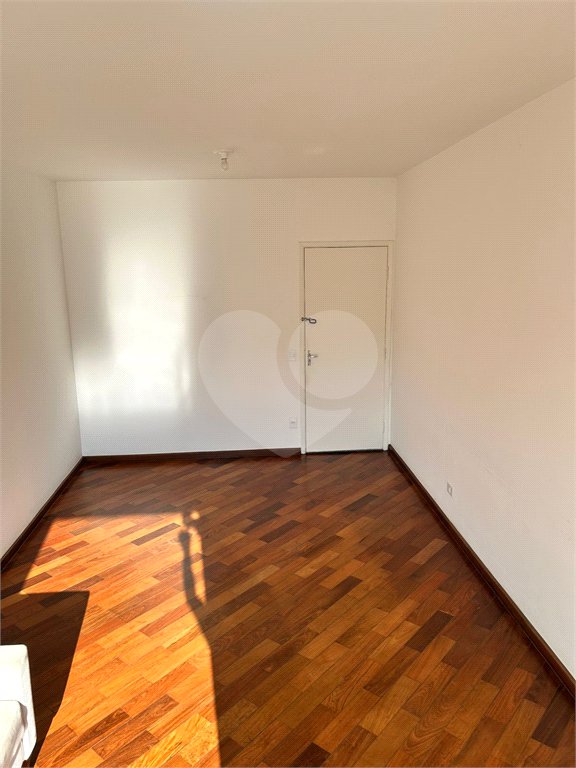 Apartamento à venda com 2 quartos em Vila Gomes, São Paulo, SP