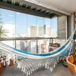 Apartamento reformado e bem localizado na Consolação.