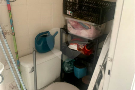 Apartamento à venda com 2 quartos, sendo 1 suíte,  em Real Parque, São Paulo, SP