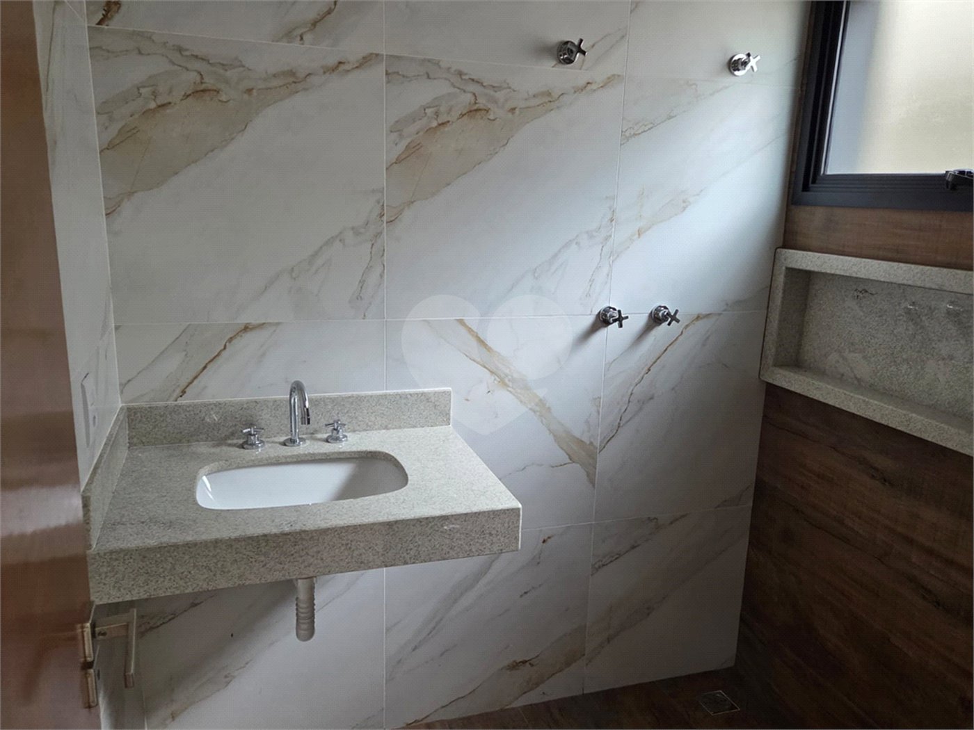 Casa à venda com 4 suítes em Loteamento Residencial Boa Vista, Atibaia, SP