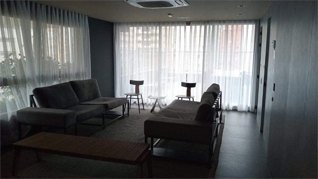 Apartamento à venda com 1 quarto em Cerqueira César, São Paulo, SP