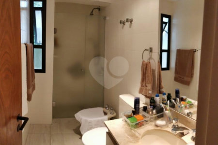 Apartamento à venda com 3 suítes em Jardim Ampliação, São Paulo, SP