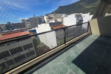 Cobertura à venda com 3 quartos, sendo 1 suíte, em Tijuca, Rio de Janeiro, RJ